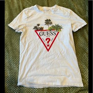 Guess tee shirt